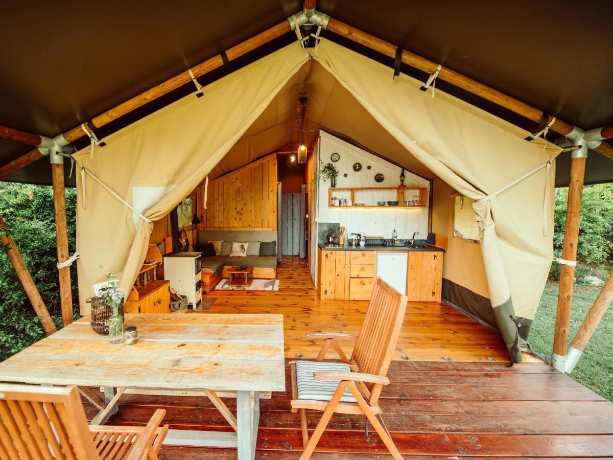 מלון וירפזאר Hoopoe Glamping מראה חיצוני תמונה
