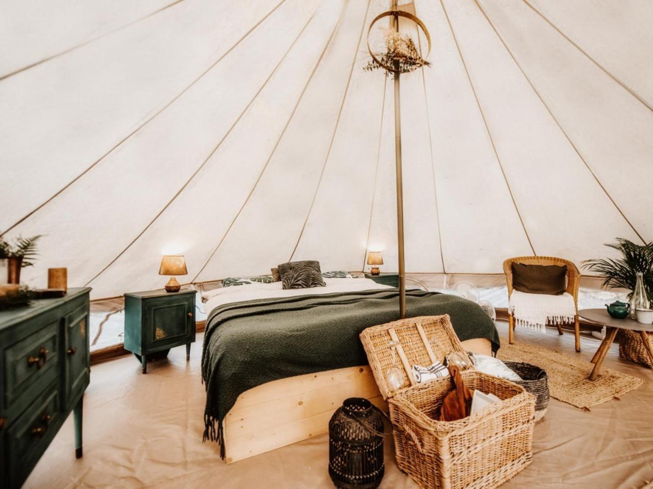 מלון וירפזאר Hoopoe Glamping מראה חיצוני תמונה