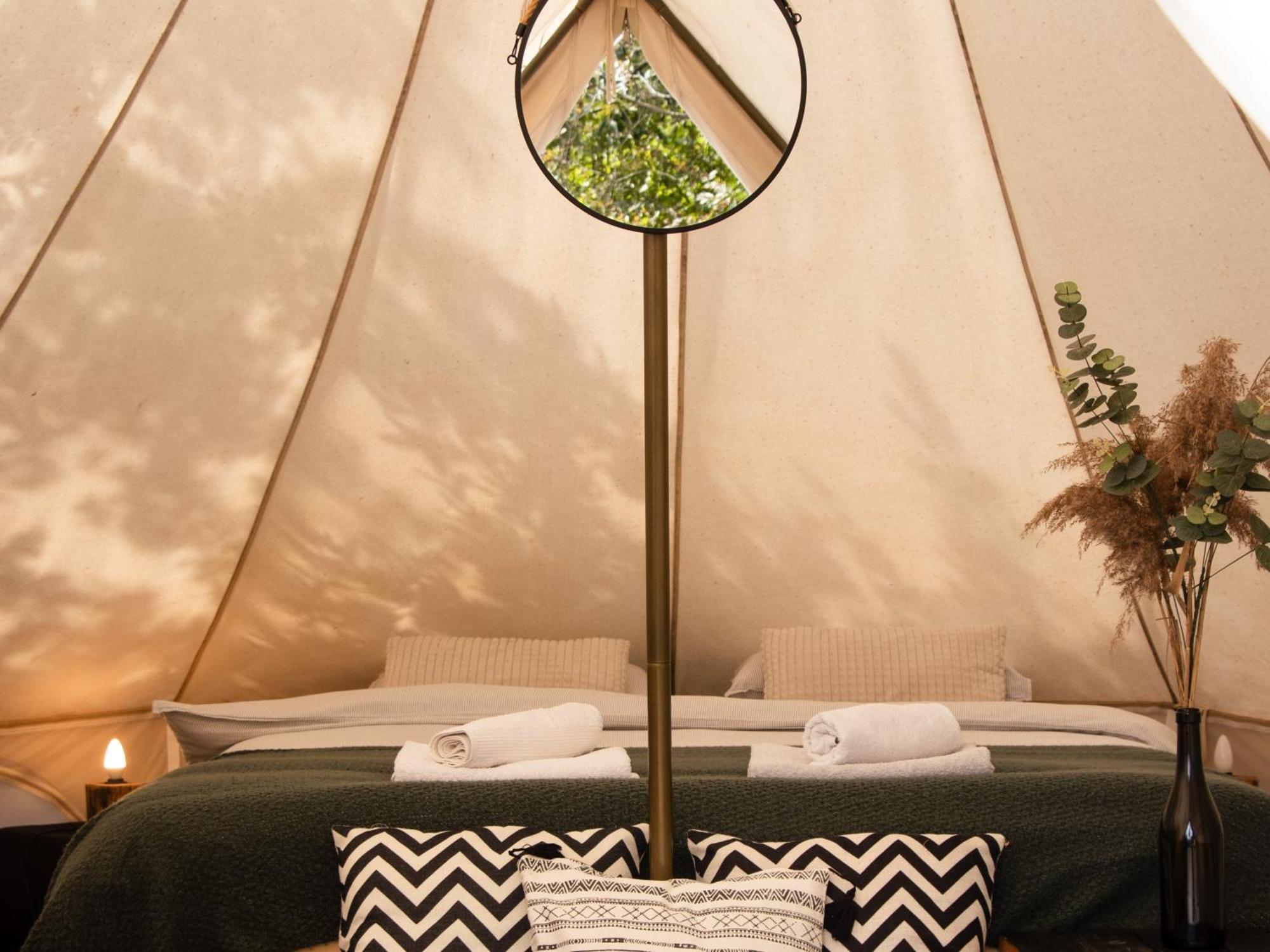 מלון וירפזאר Hoopoe Glamping מראה חיצוני תמונה