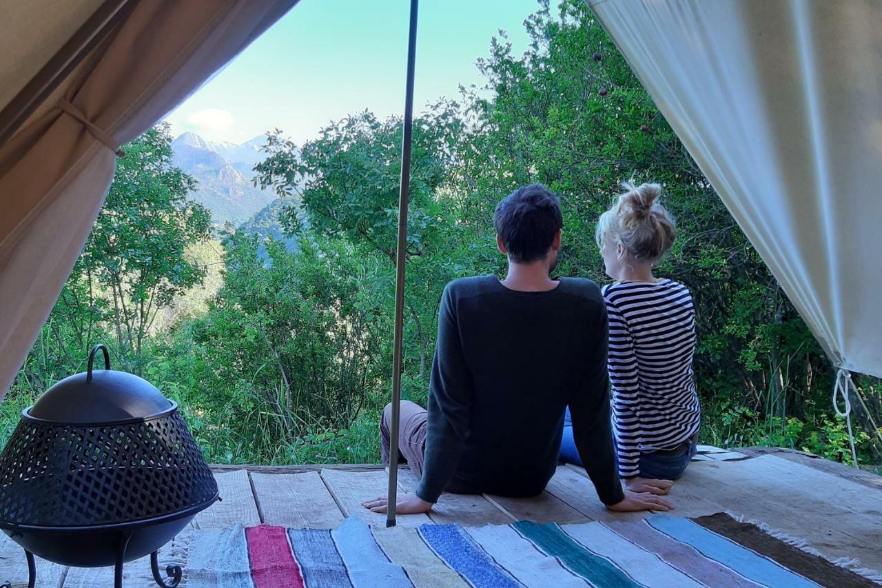 מלון וירפזאר Hoopoe Glamping מראה חיצוני תמונה
