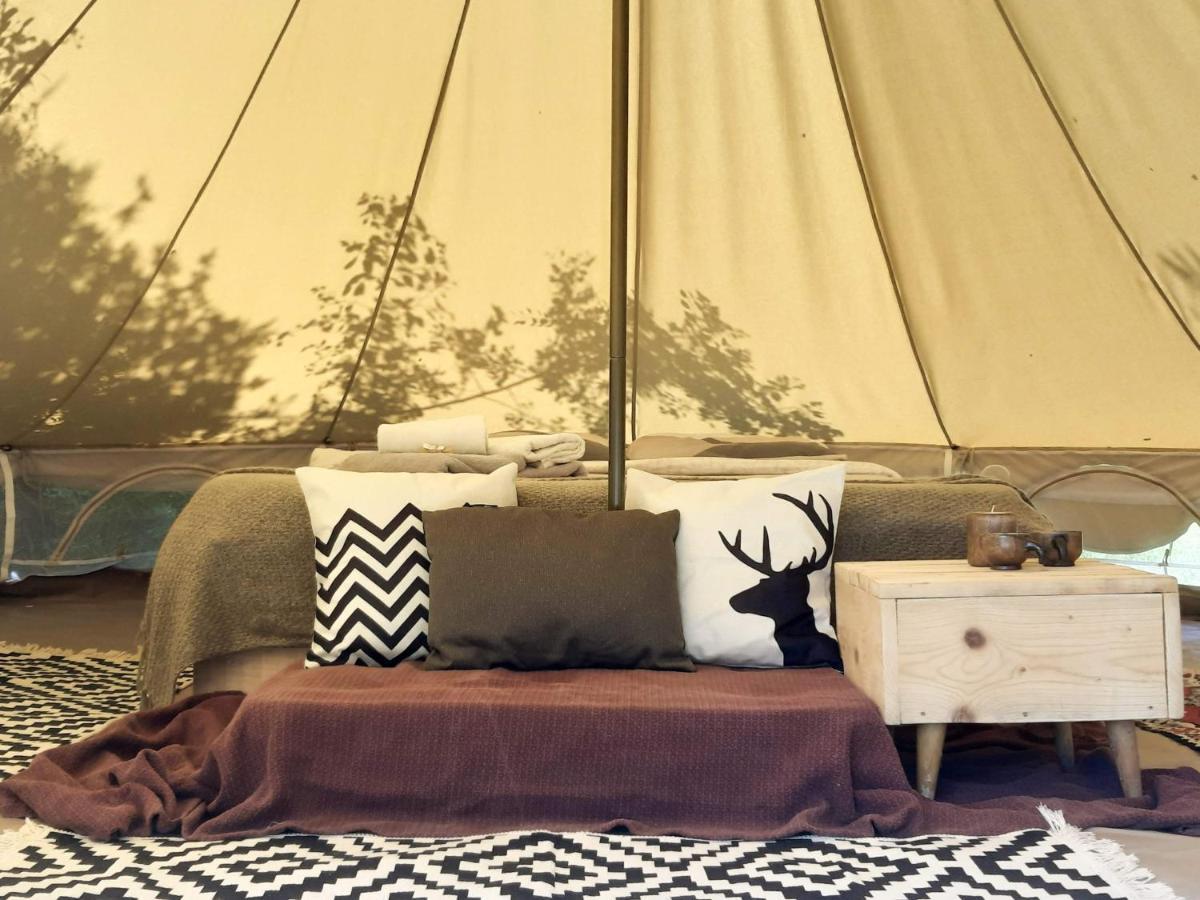 מלון וירפזאר Hoopoe Glamping מראה חיצוני תמונה
